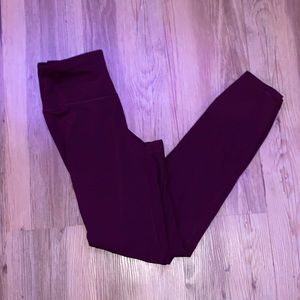 Leggings with single pocket in the back